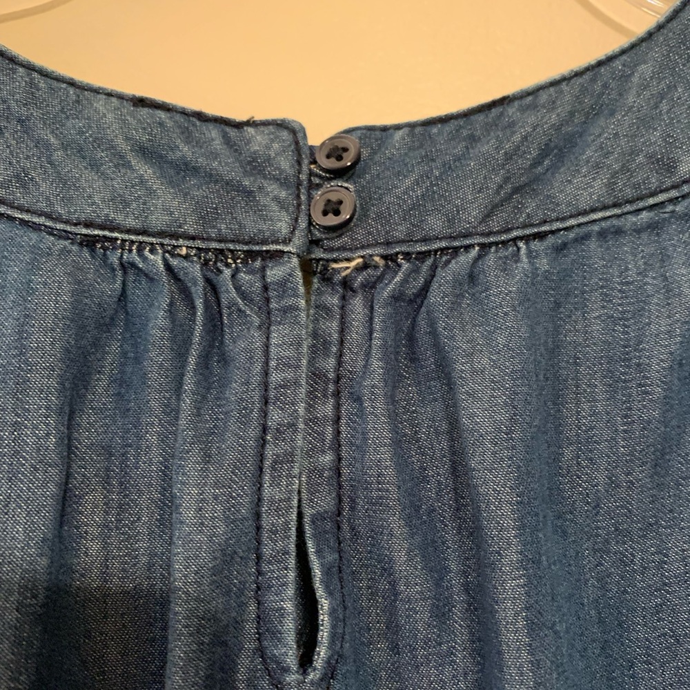 Embroidered Denim Sleeveless Top - Picture 6 of 7
